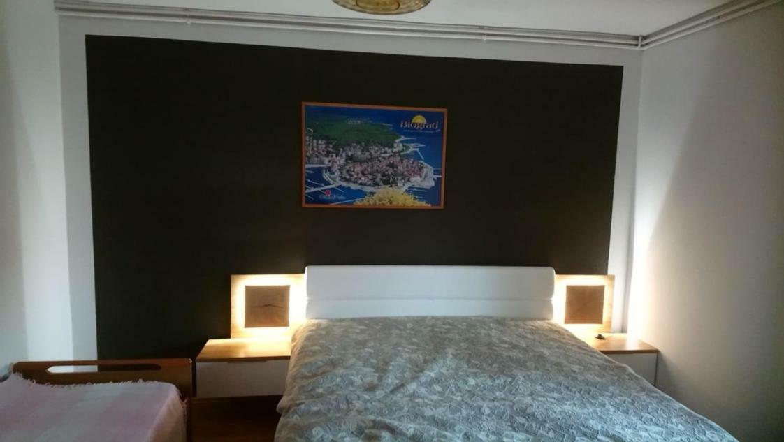 Apartmani Nimcevic บีโอกราดนาโมรู ภายนอก รูปภาพ